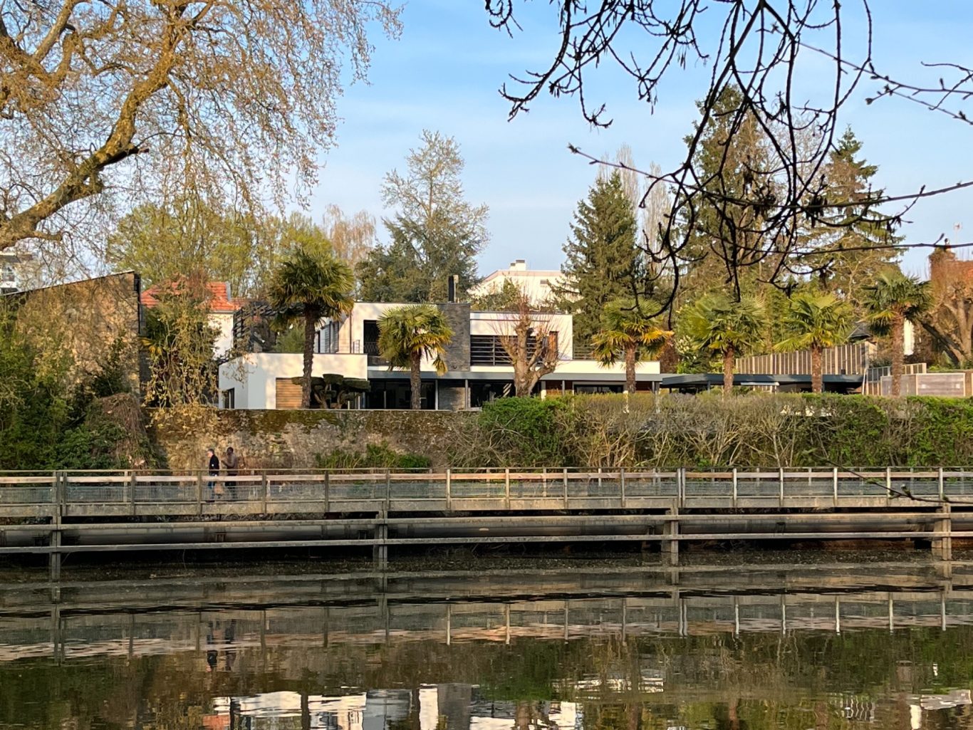 Folie sur Sèvre : Vue de l'autre rive